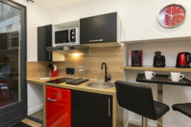 Cuisine équipée - Chambre avec Spa proche de Nîmes, Marseille, Montpellier